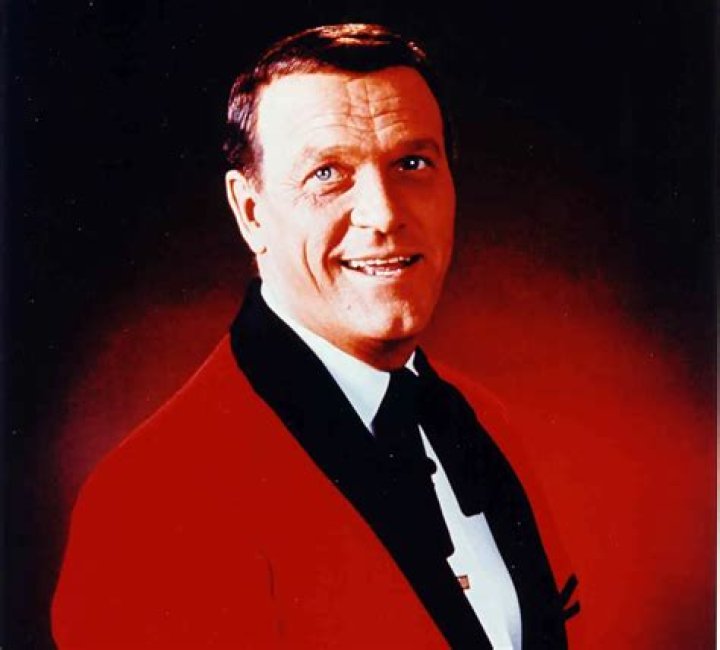 100 Greatest Men 12. Eddy Arnold Country Universe