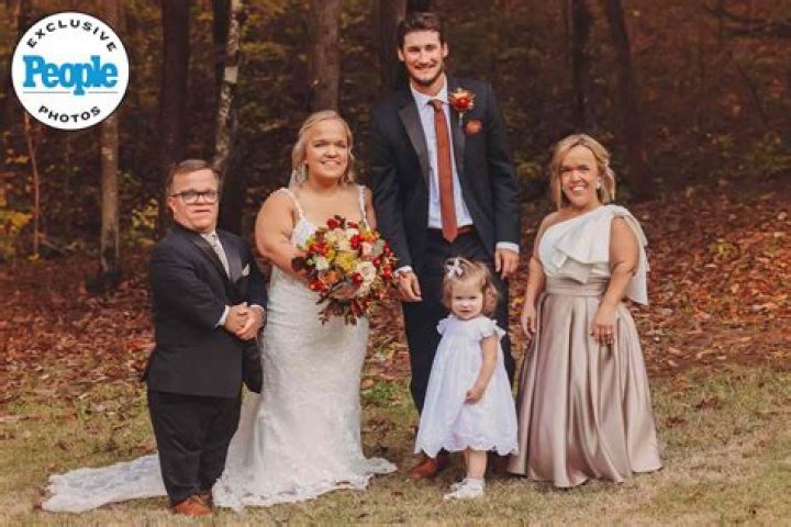 7 Little Johnstons&rsquo; Liz Johnston first child with Brice Bolden