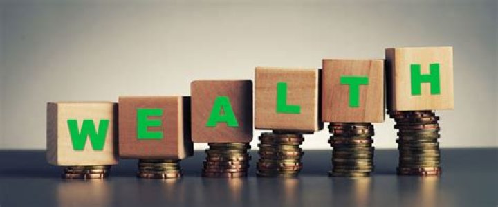 A Journey Into Wealth And Showmanship