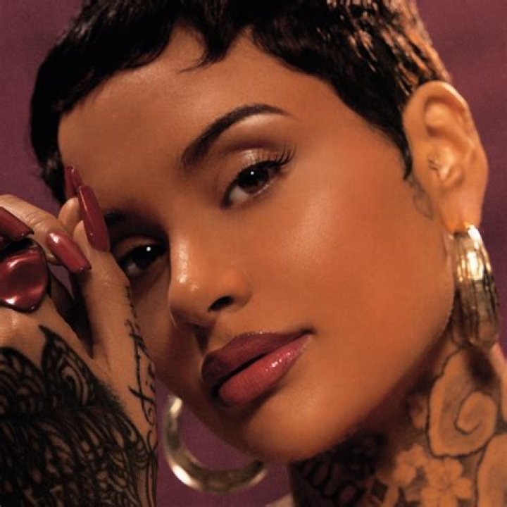 Album Review Kehlani holds fans over with “While We Wait” mixtape