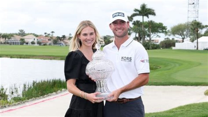 Austin Eckroat family, girlfriend, children, parents, siblings