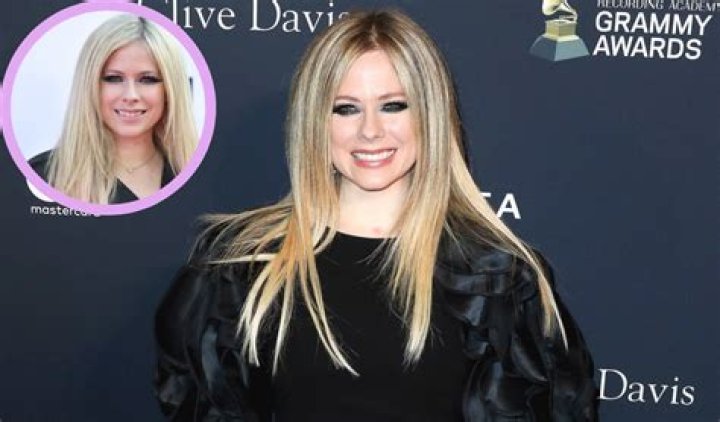 Avril Lavigne Age, Net Worth, Husband, Family, Height and Biography