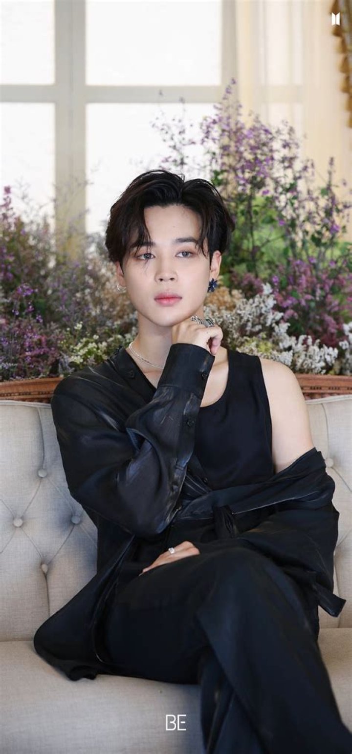 BTS Jimin REVEALS how making money at a young age has affected him