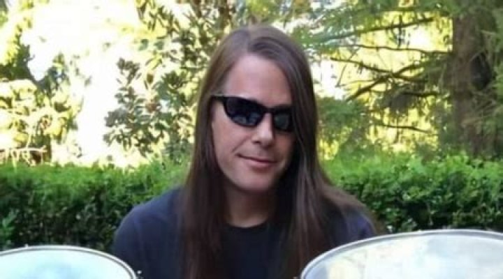 Chad Channing Height, Weight, Age, Family, Facts, Education, Biography