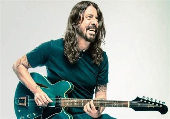Dave Grohl Biography, Height & Life Story Super Stars Bio