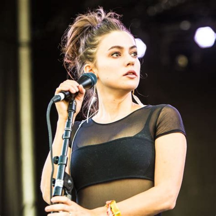 Discover Meg Myers American Apparel
