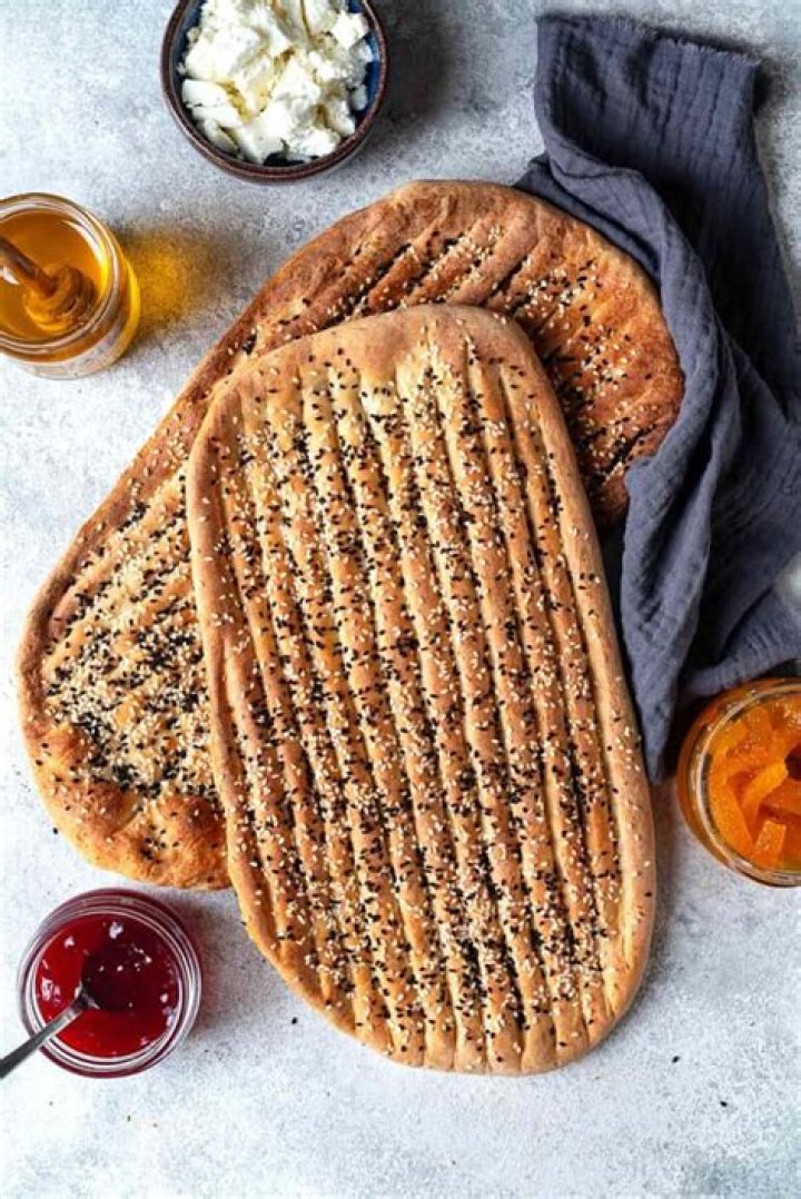 Discover The Enchanting World Of Kian Talan: An Iranian Flatbread Odyssey