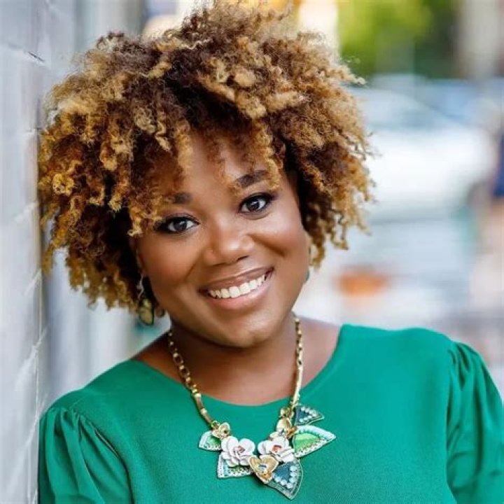 Discover Unfiltered Insights Into The Extraordinary Camia Marie