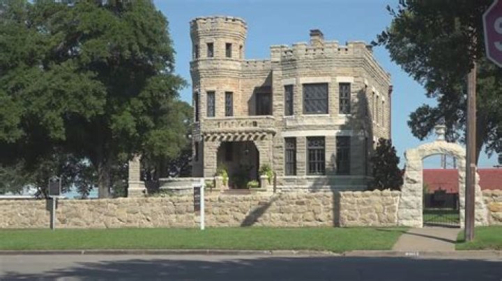 Discover Waco Castle's Hidden Stories