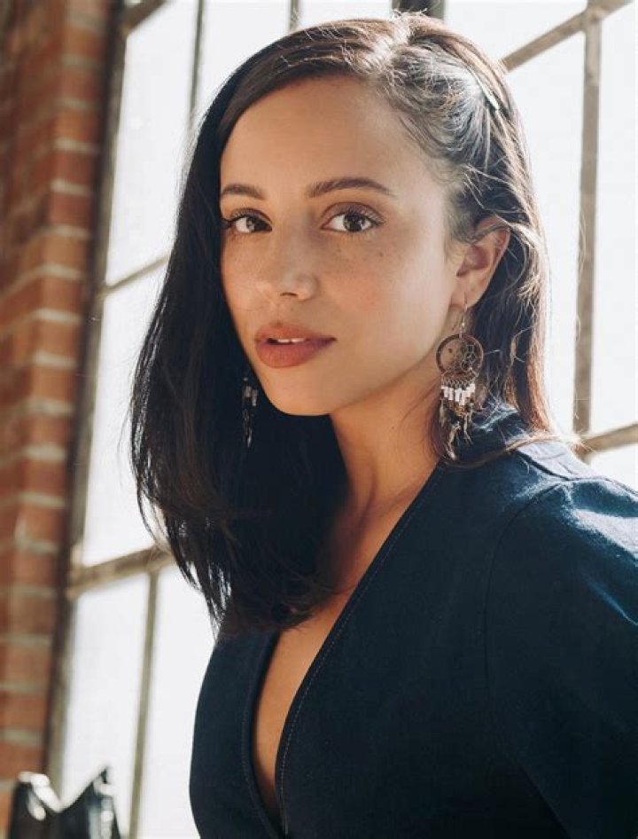 Discoveries And Insights Into Kiana Madeira's Height