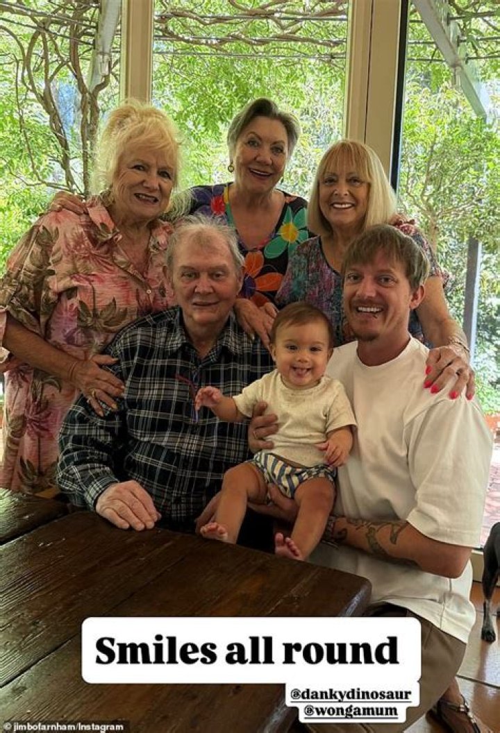 Discoveries In "Daughter John Farnham Family Photos"