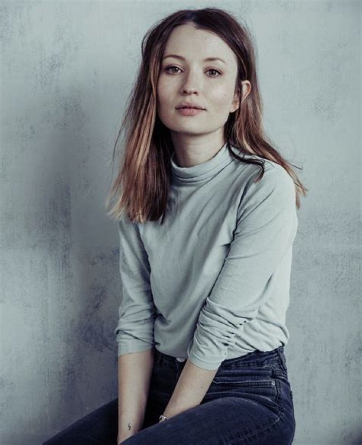 Emily Browning's Private Paradise Revealed