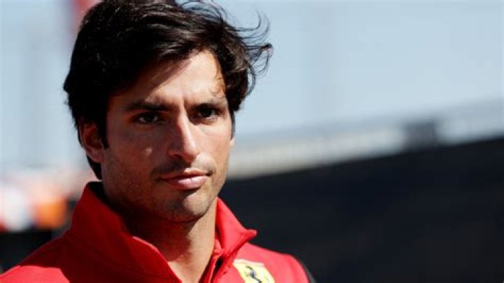 Exploring Carlos Sainz Jr.'s Siblinghood