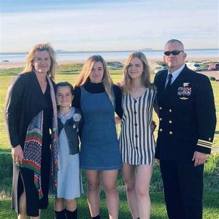 Helen Willink What is Known about Jocko Willink’s Wife How many kids