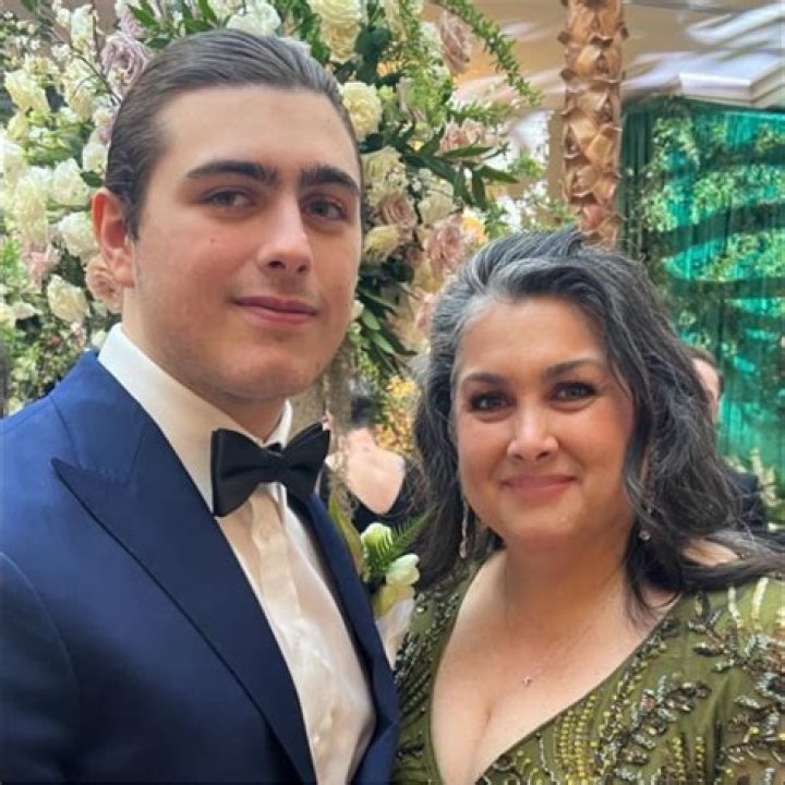 Hilda Bacardi Biography Age, Husband, Career, Net Worth