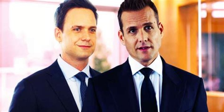 Image S01E03P05 Harvey Mike.png Suits Wiki FANDOM powered by Wikia