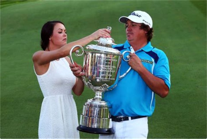 Jason Dufner, Wife Amanda Reach Divorce Settlement After 'Irretrievable