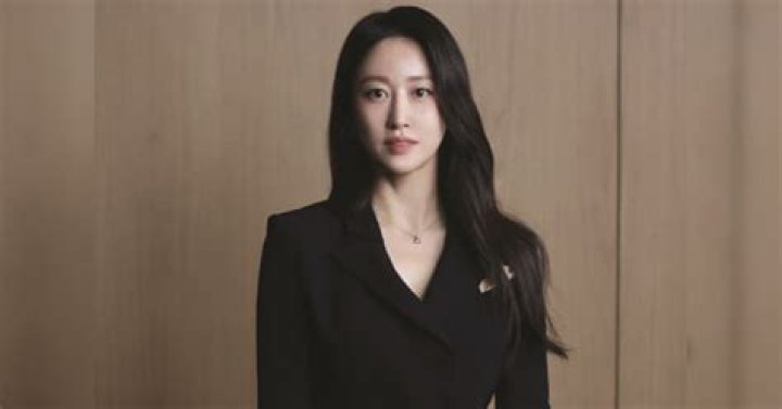 Jeon Hyebin Picture (전혜빈) Jeon hye bin, Swimwear, Bikinis