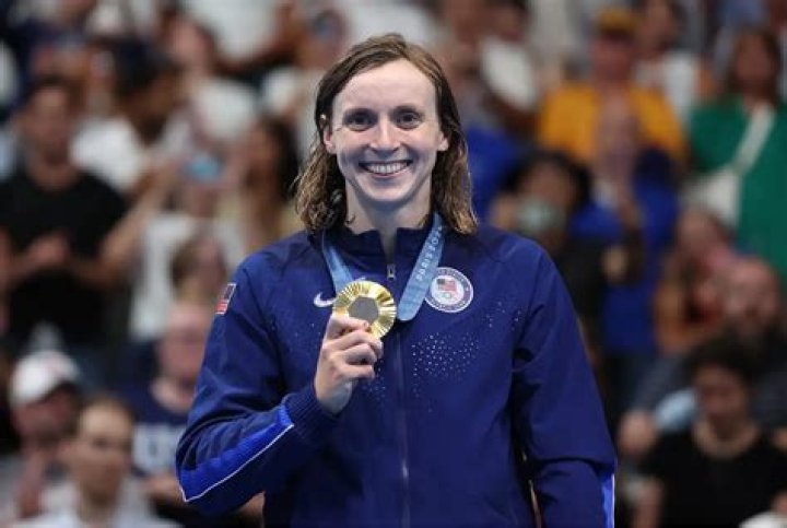Katie Ledecky Bio Age, Height, Relationships, Scandals eves weekly