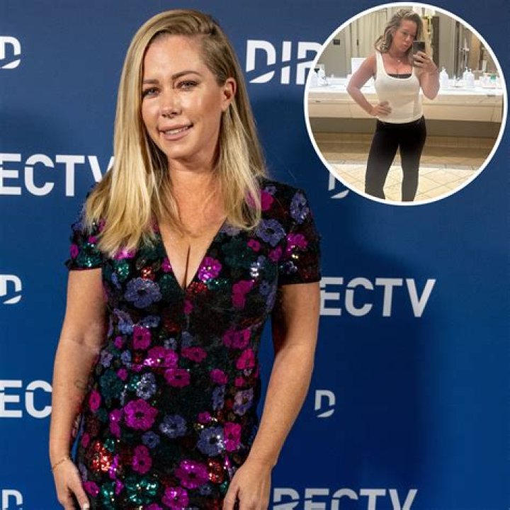 Kendra Wilkinson's Height And Weight Unveiled