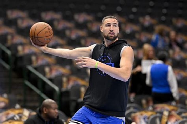 Klay Thompson Spotted Out with his New Girlfriend Kristen Evangeline