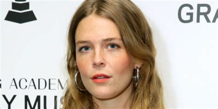 Maggie Rogers Fans Support Her After She Was Sexually Harassed at Show