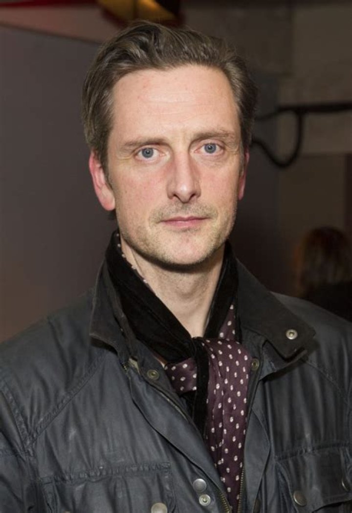 Nicholas GLEAVES Biographie et filmographie