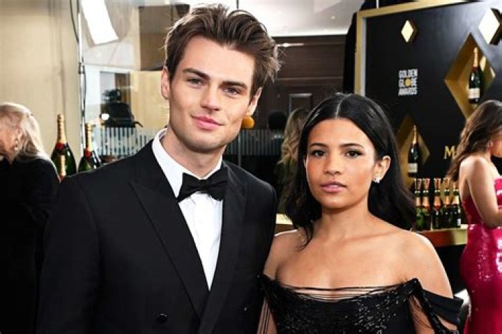 nikki rodriguez and noah lalonde Boys, Good looking men, Jackie