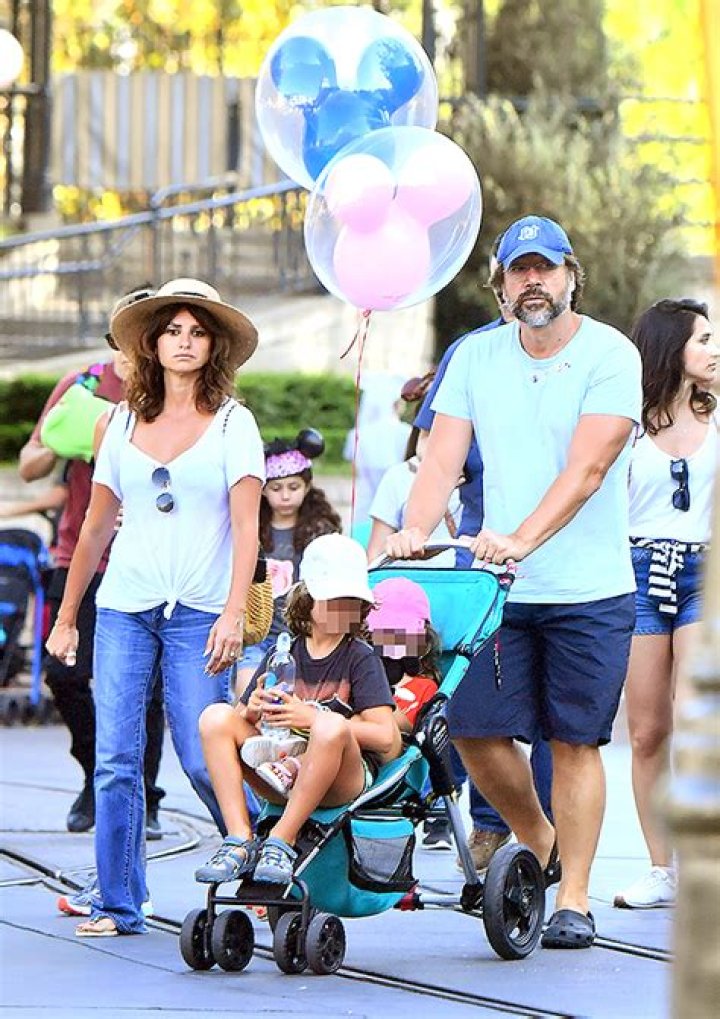 Penelope Cruz’s Kids Meet Her Two Children, Luna & Leo 247 News