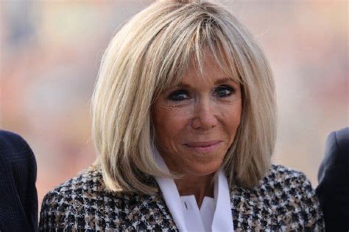 Pr&eacute;sidentielle 2022 Brigitte Macron assure &ecirc;tre "pr&ecirc;te" &agrave; rester &agrave; l