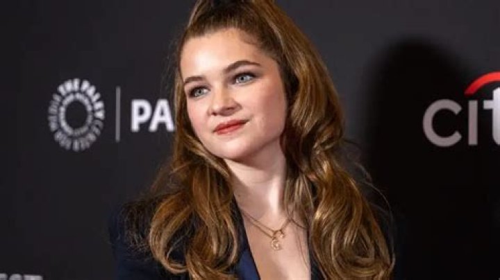 Raegan Revord Biography, Age, Height, Family, Net Worth & Images