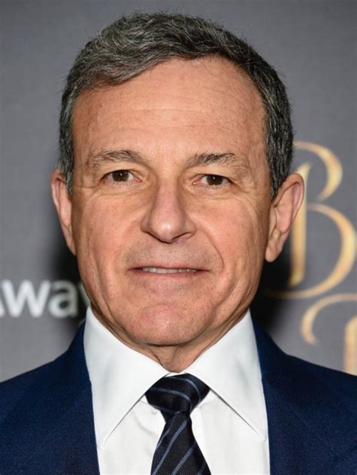 Robert Maxwell Iger Bio, Age, Height, Net Worth (2023), Family
