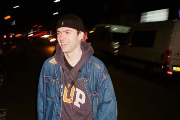 Sean Martin, lead singer of The Night Caf&eacute;, has died