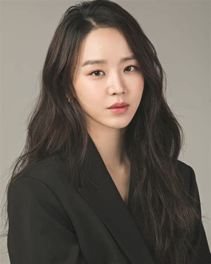 Shin Hye Sun Profile, Interesting Facts, Boyfriend, Ideal Type, Dramas