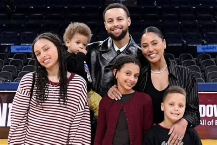 Steph Curry&rsquo;s family starpower shines on Stanford at Final Four