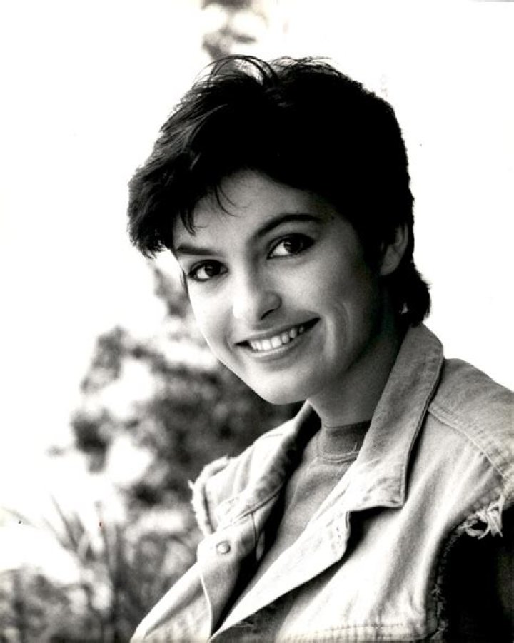 The Alluring Youth Of Mariska Hargitay: A Timeless Radiance