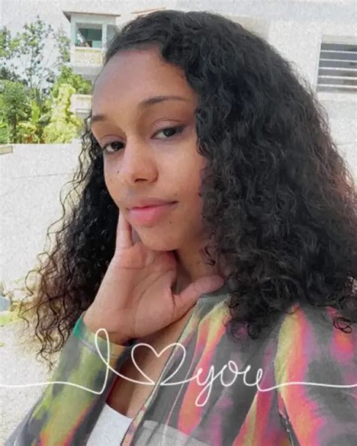 Tya Posley: Award-winning Singer And Songwriter
