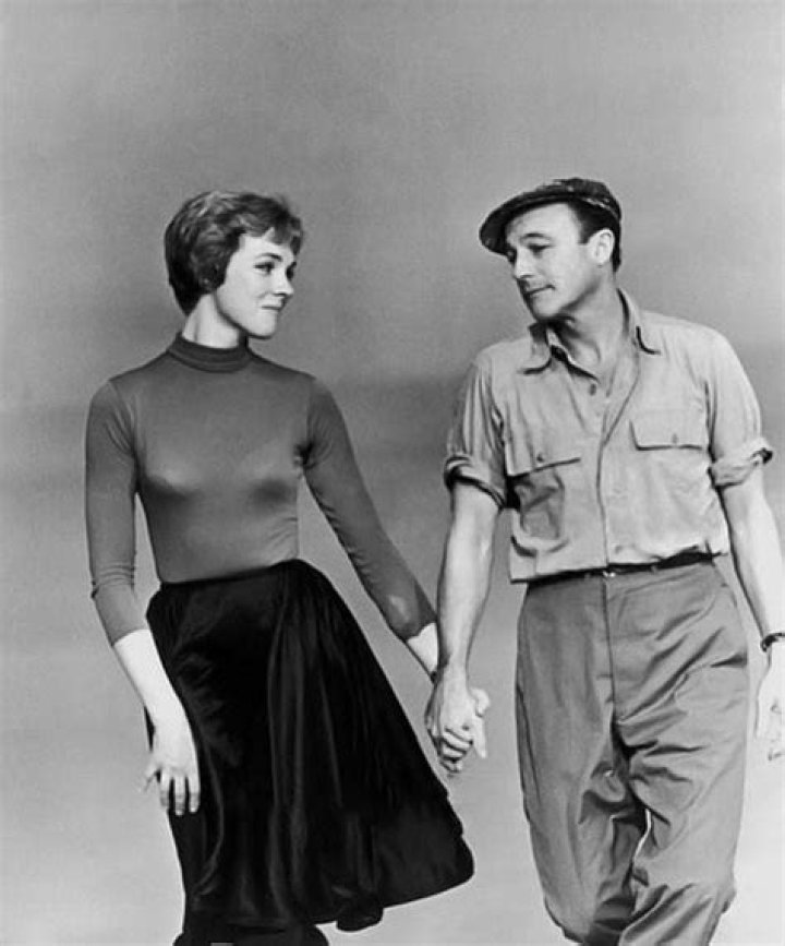 Uncover The Enigmatic Tale Of Julie Andrews' Height