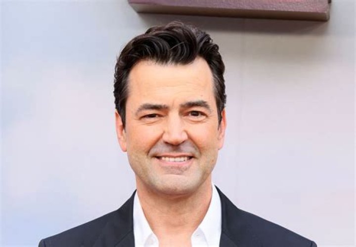 Uncover The Heartwarming Family Dynamics Of Ron Livingston