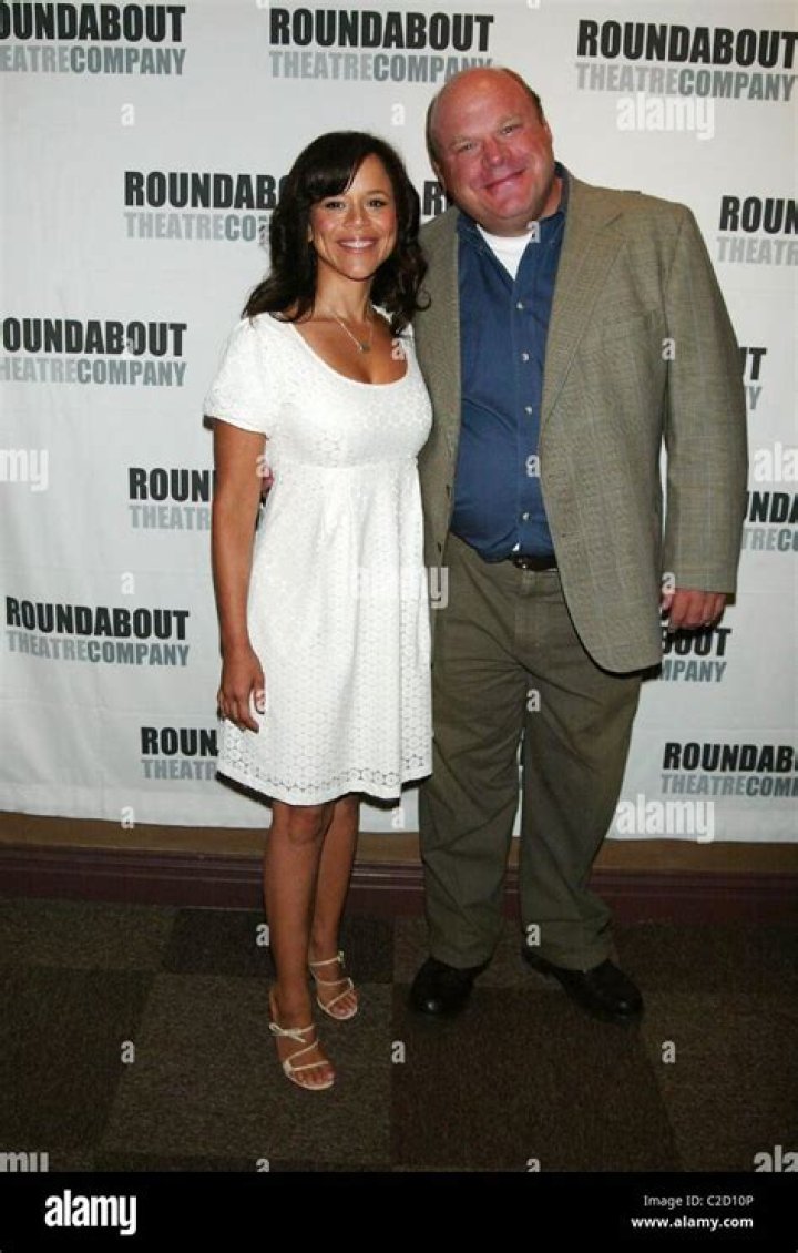 Uncover The Secrets: Kevin Chamberlin's Wife Revealed