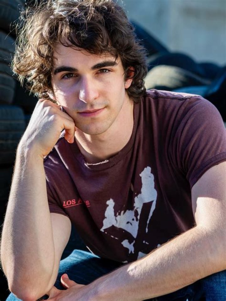 Unlock The Secrets Of Zachary Gordon's Enduring Relationships