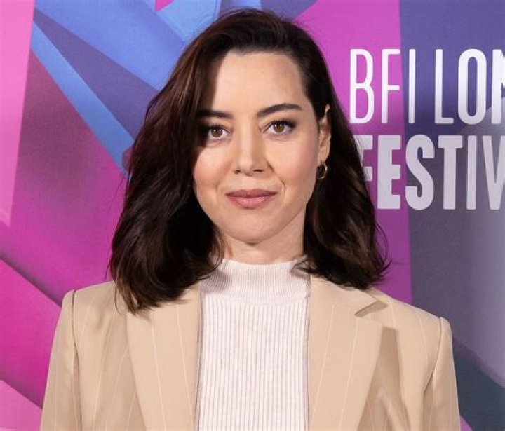 Unlocking The Secrets Of Aubrey Plaza's Captivating Appeal
