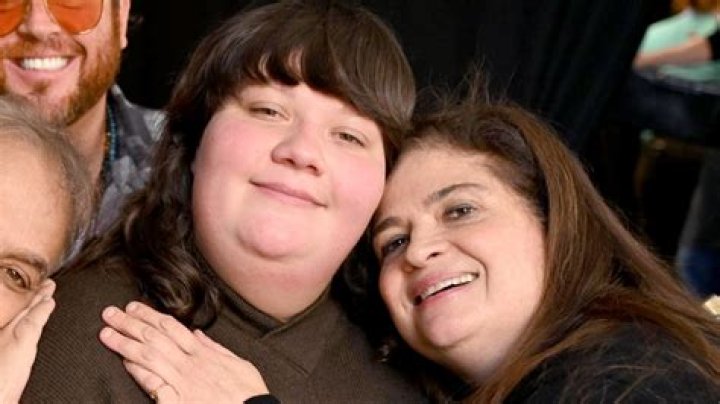 Unveiling Alex Guarnaschelli's Daughter: A Culinary Prodigy's Journey