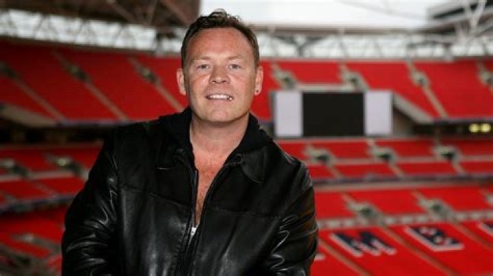 Unveiling Ali Campbell's Net Worth: Wealth Beyond Music