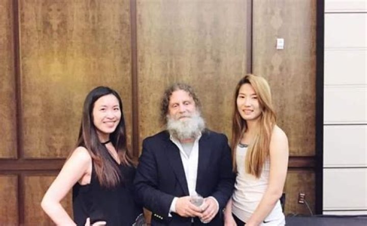 Unveiling The Enigma: "Sapolsky Wife"