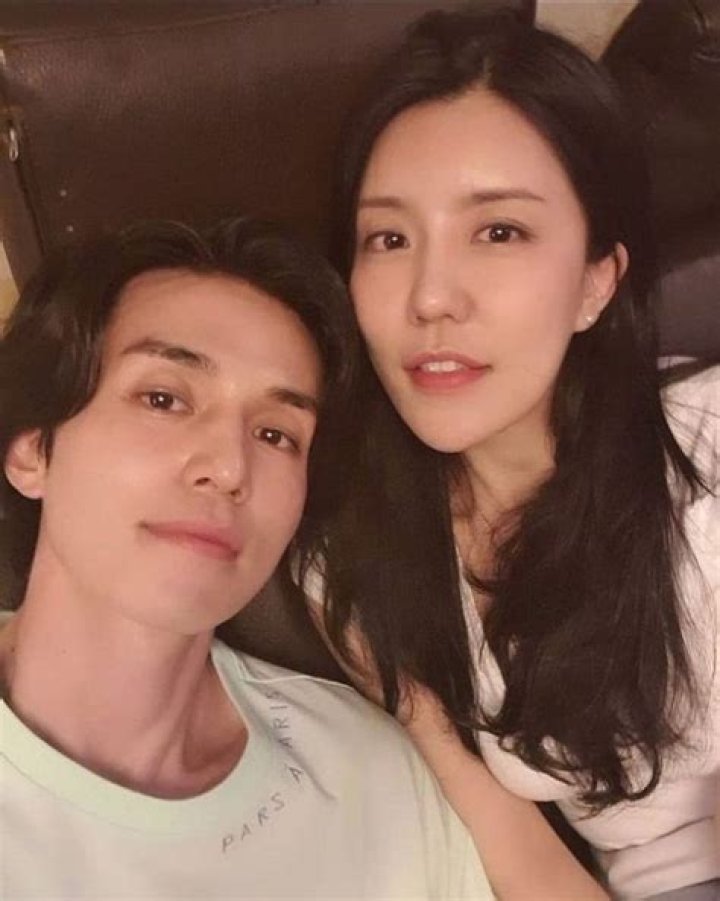 Unveiling The Enigmatic Sister Of Lee Dong-wook