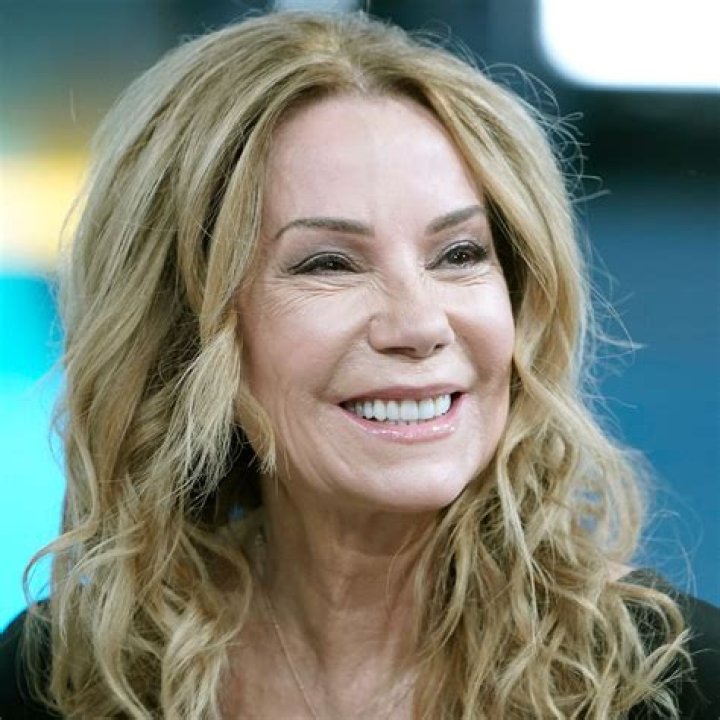 Unveiling The Extraordinary World Of Kathie Lee Gifford