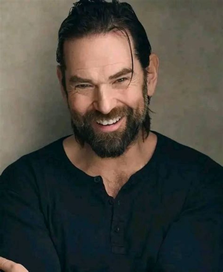 Unveiling The Marriage Status Of Duncan Lacroix: Surprising Revelations Revealed