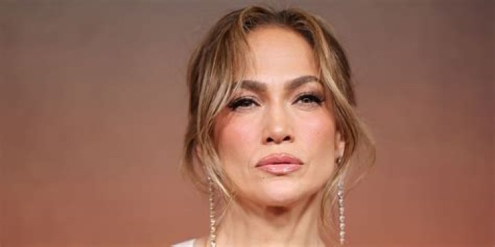 Unveiling The Secrets Of Jennifer Lopez's Enchanting Vocal Range