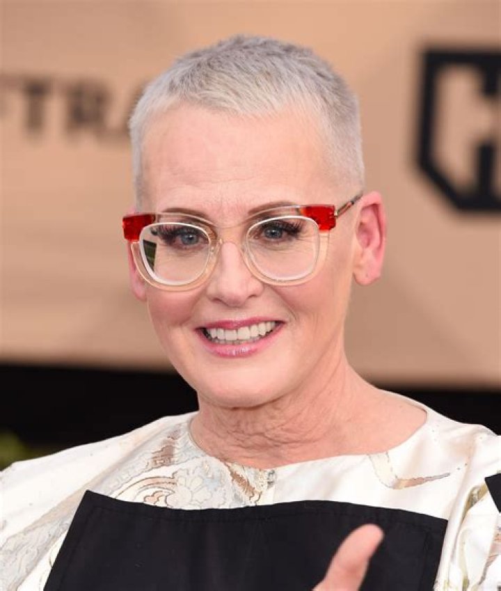 Unveiling The Truth: Lori Petty And Marriage